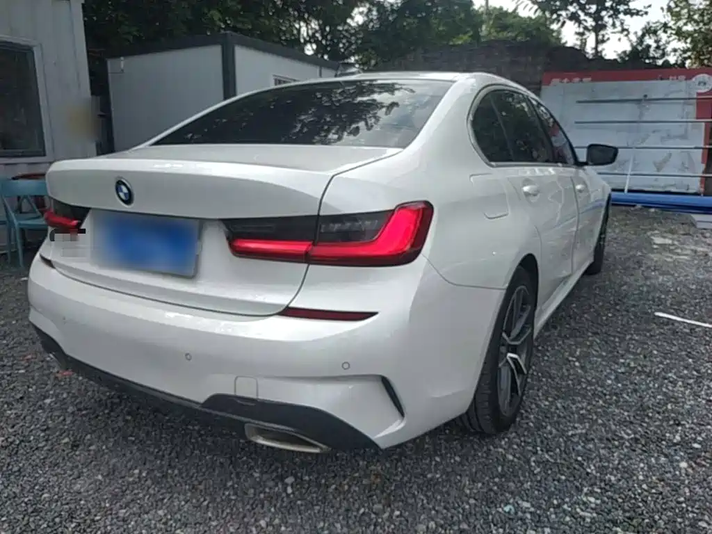 BMW 3 Series — миниатюра 7