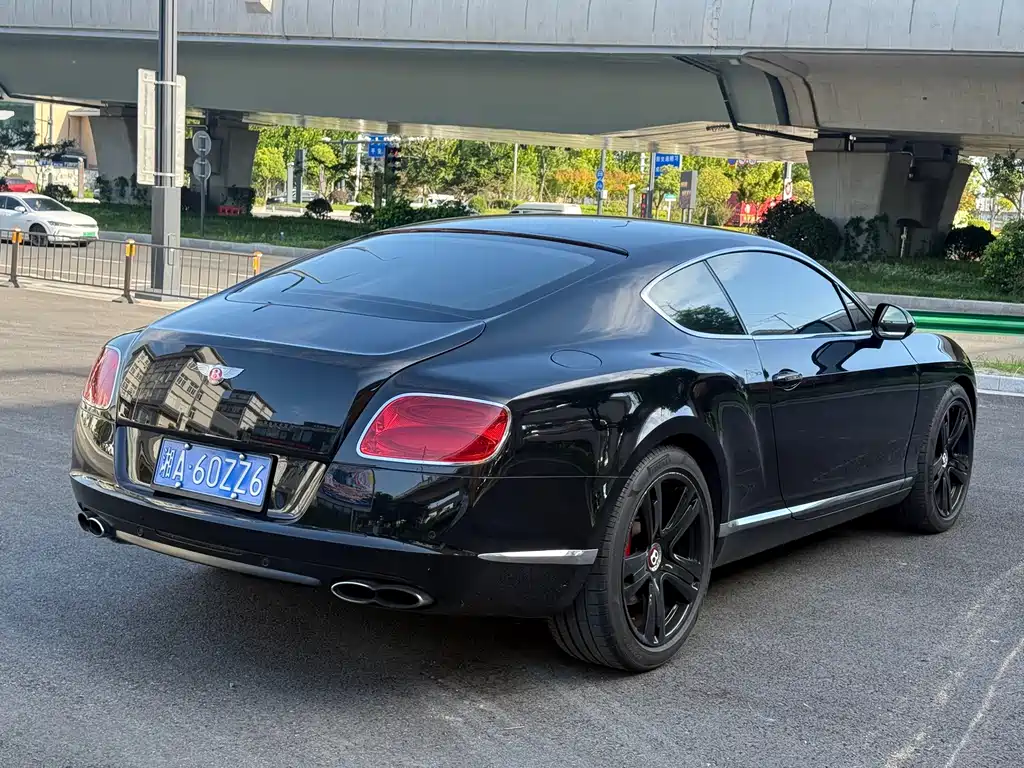 Bentley Continental — миниатюра 6