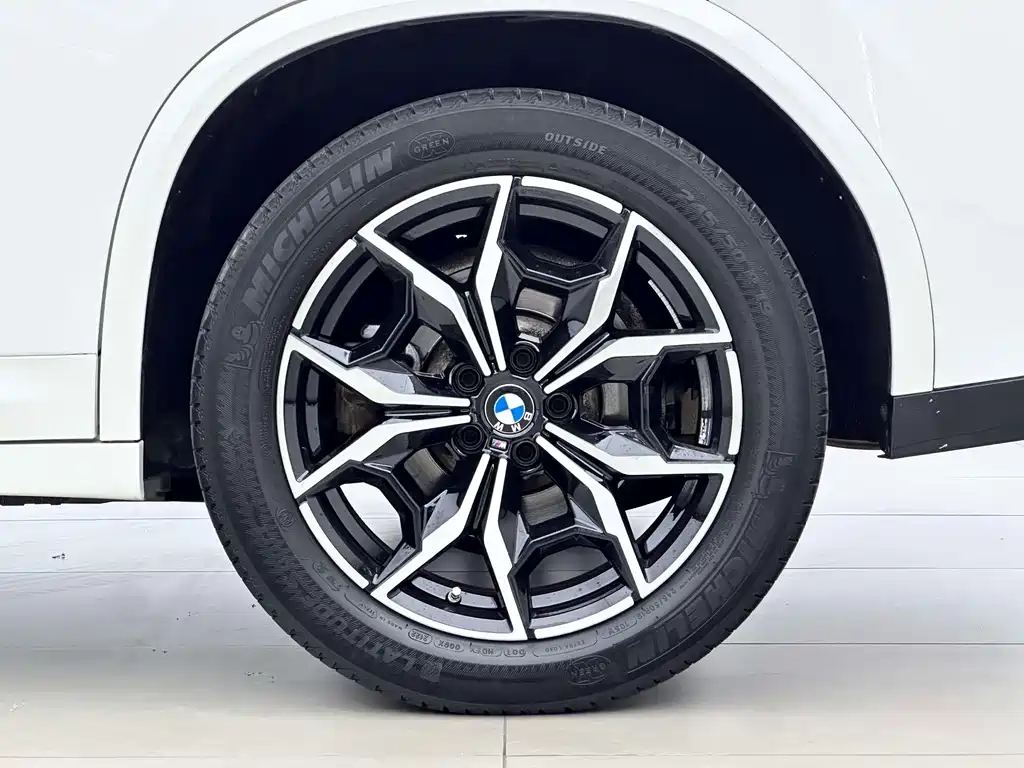 BMW X4 — миниатюра 12