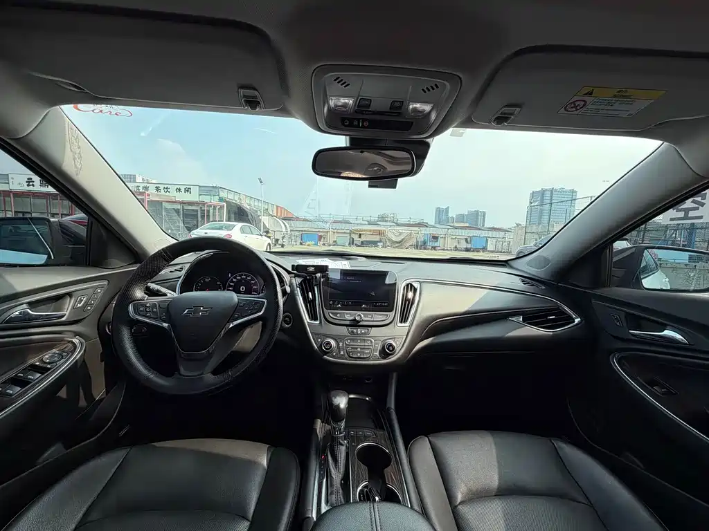 Chevrolet Malibu XL — миниатюра 10