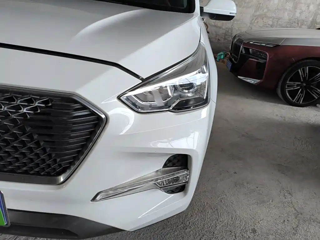 Haval M6 — миниатюра 24