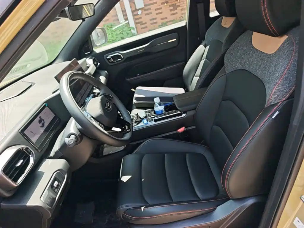 Geely Cowboy — миниатюра 15