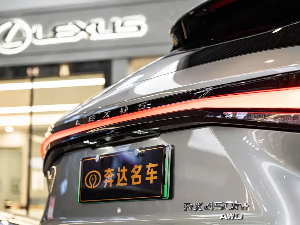 Lexus RX New Energy — миниатюра 7