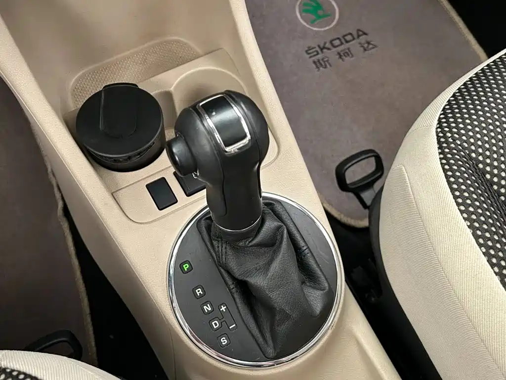 Skoda Fabia — миниатюра 12
