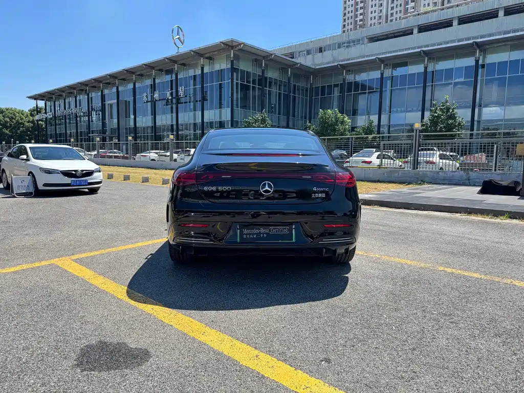 Mercedes-Benz EQE — миниатюра 23