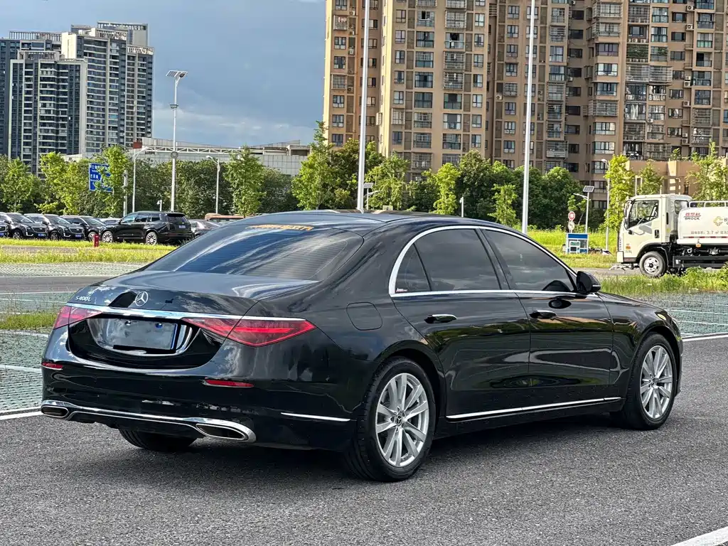 Mercedes-Benz S-Class — миниатюра 5