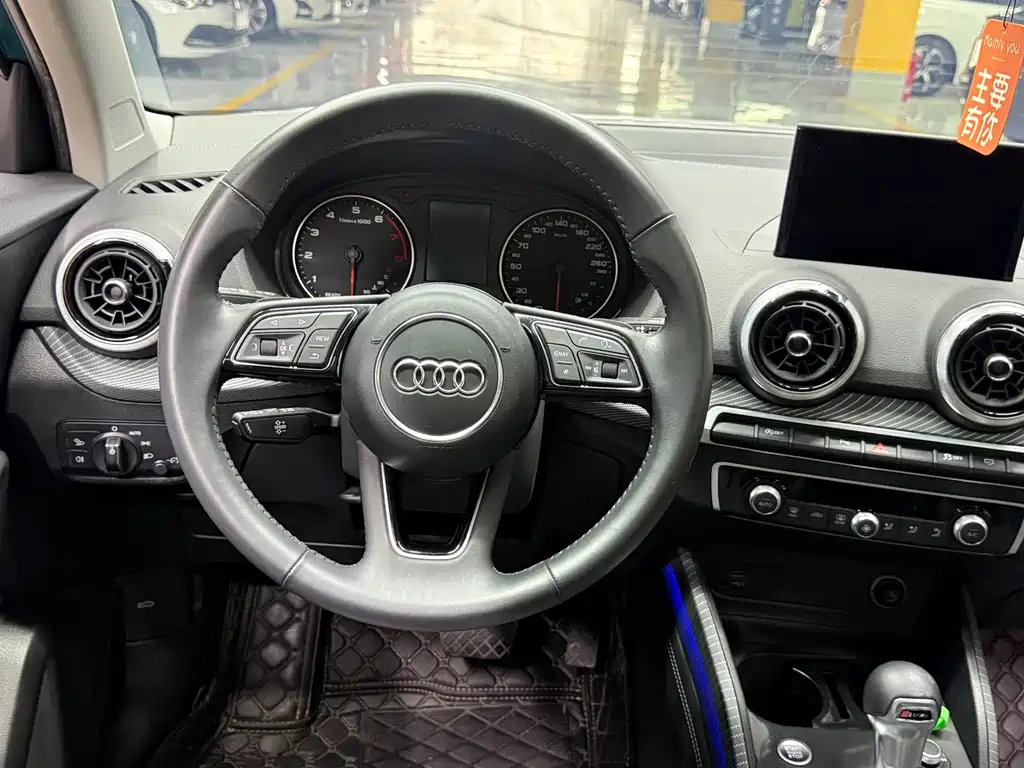 Audi Q2L — миниатюра 13