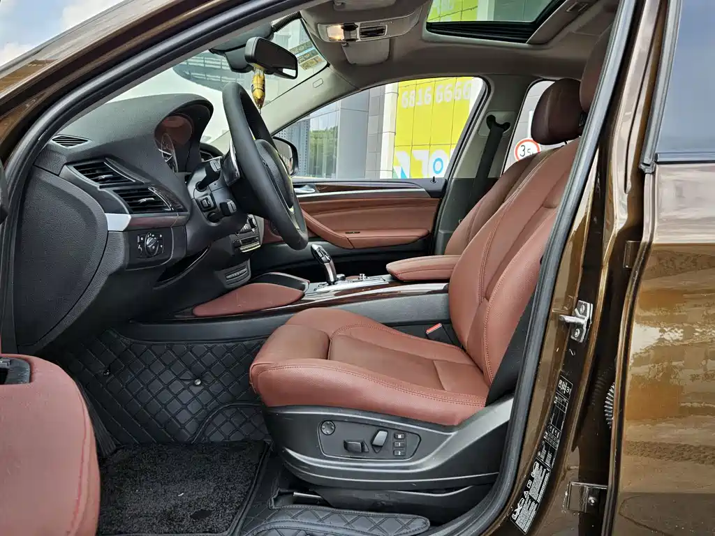BMW X6 — миниатюра 5