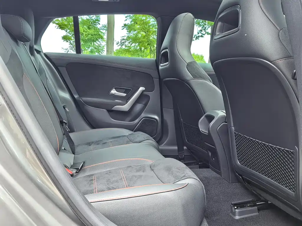 Mercedes-Benz CLA (Import) — миниатюра 17