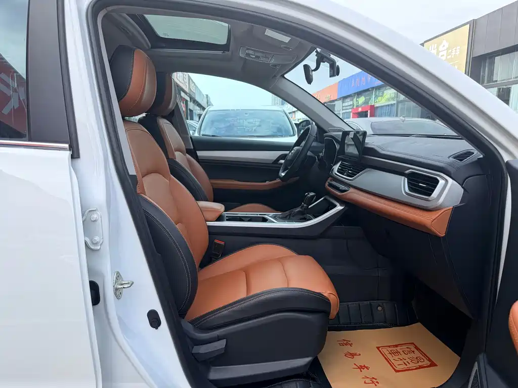 Geely Vision X6 — миниатюра 13