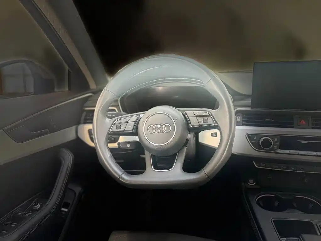 Audi A4L — миниатюра 13