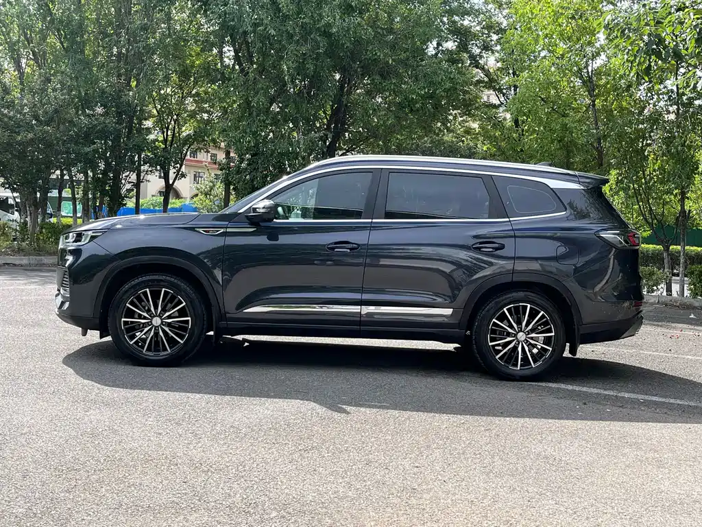 Chery Tiggo 8 PLUS — миниатюра 3