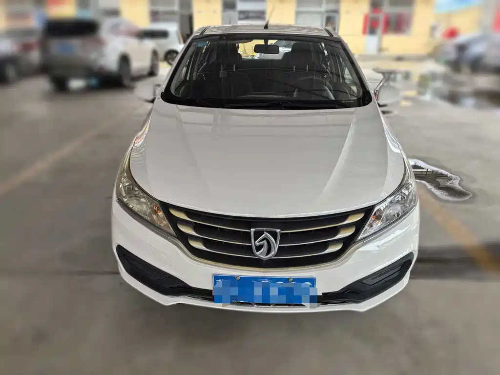 Baojun 310 — миниатюра 2