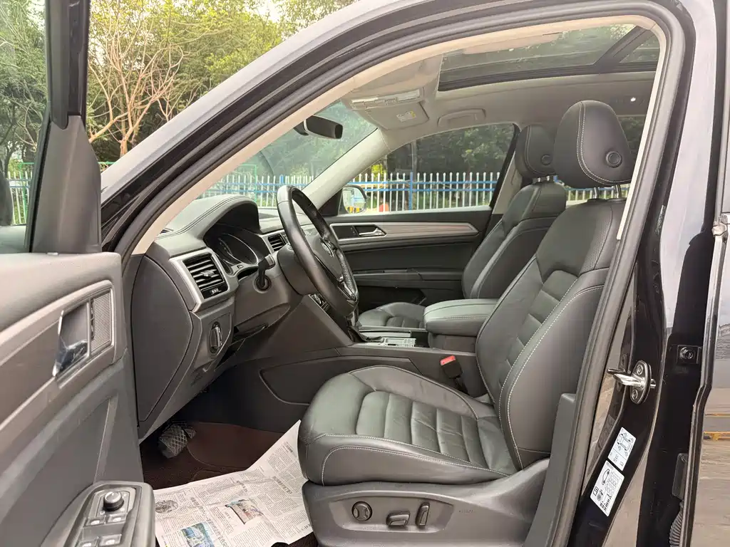 Volkswagen Teramont — миниатюра 6