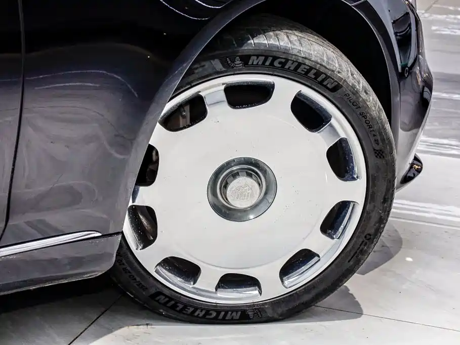 Mercedes-Benz S-Class — миниатюра 21