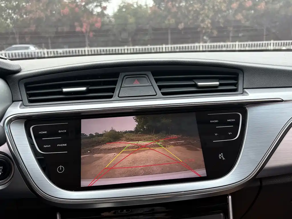 Geely Emgrand GL — миниатюра 14