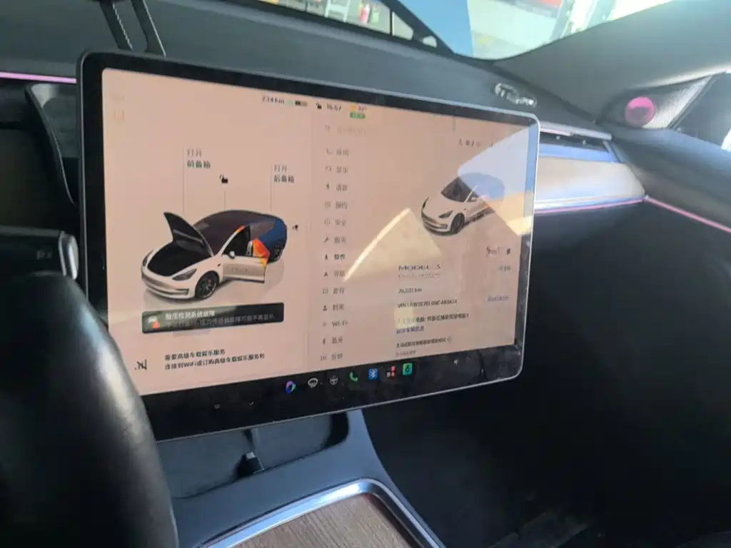 Tesla Model 3 — миниатюра 13