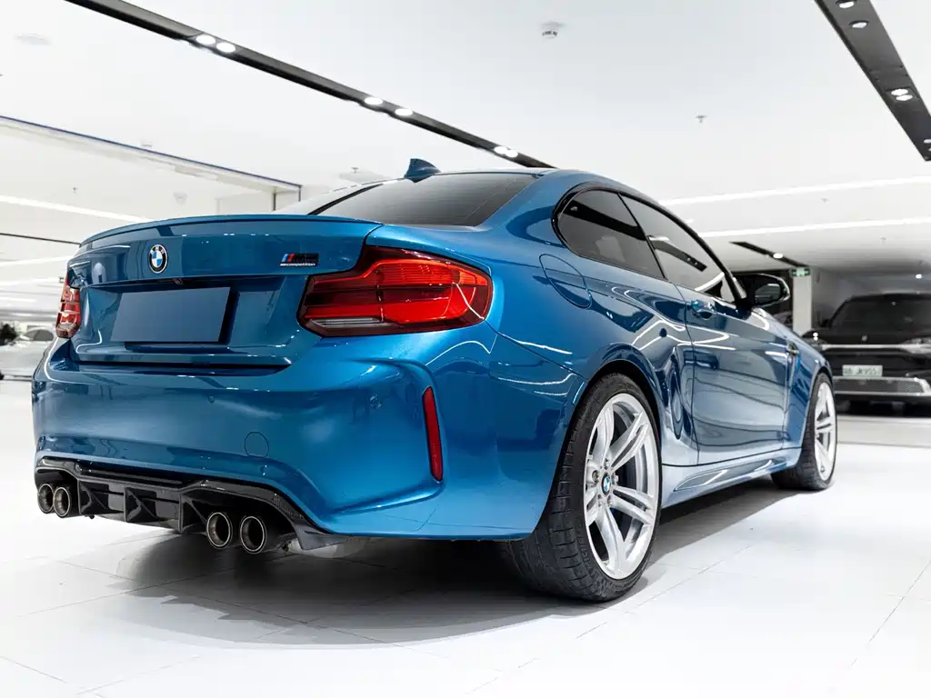 BMW M2 — миниатюра 8