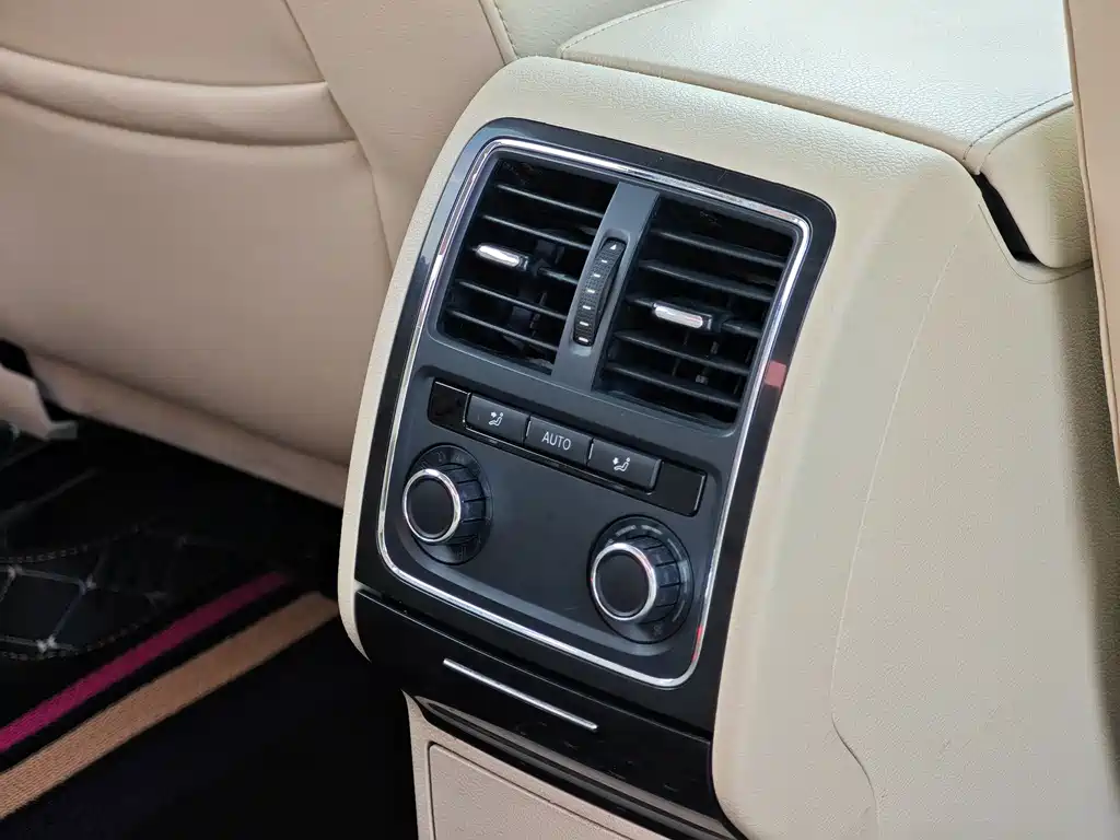 Volkswagen Passat — миниатюра 14