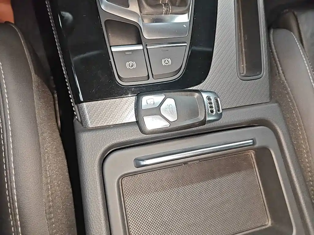 Audi Q5L — миниатюра 9