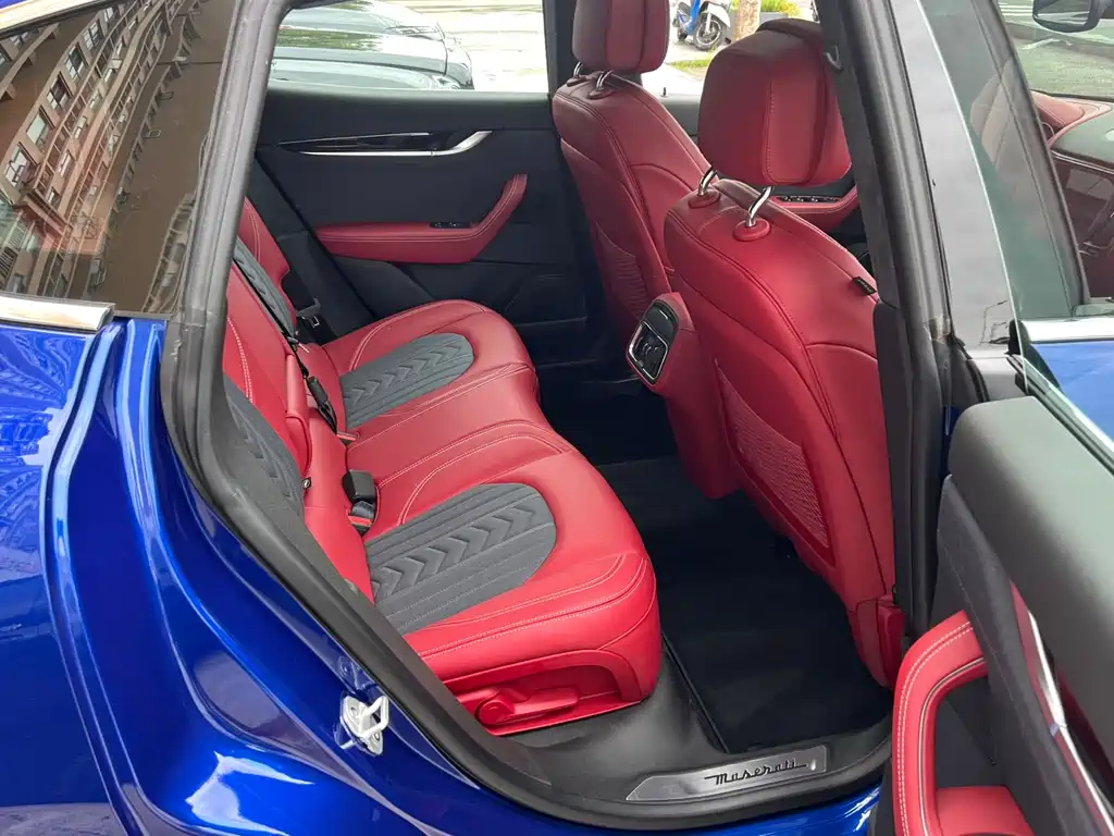 Maserati Levante 2023 2.0T GT