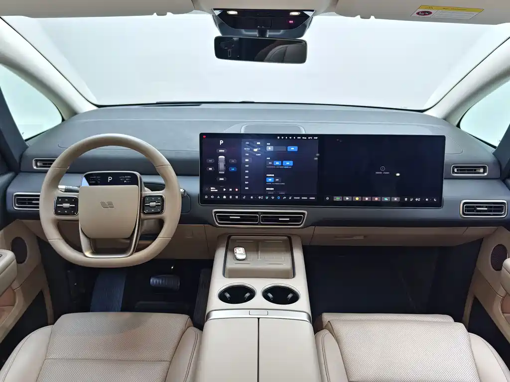 Li Auto Li MEGA — миниатюра 14