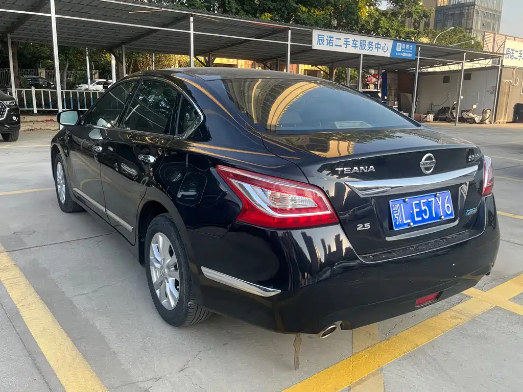 Nissan Teana — миниатюра 9
