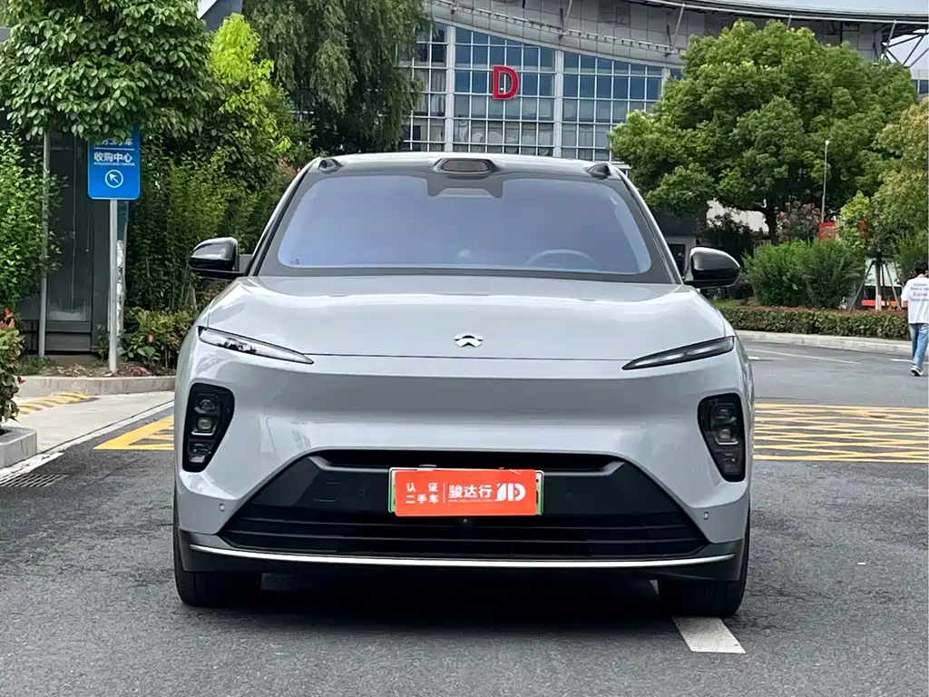 NIO ES8 2023 100kWh