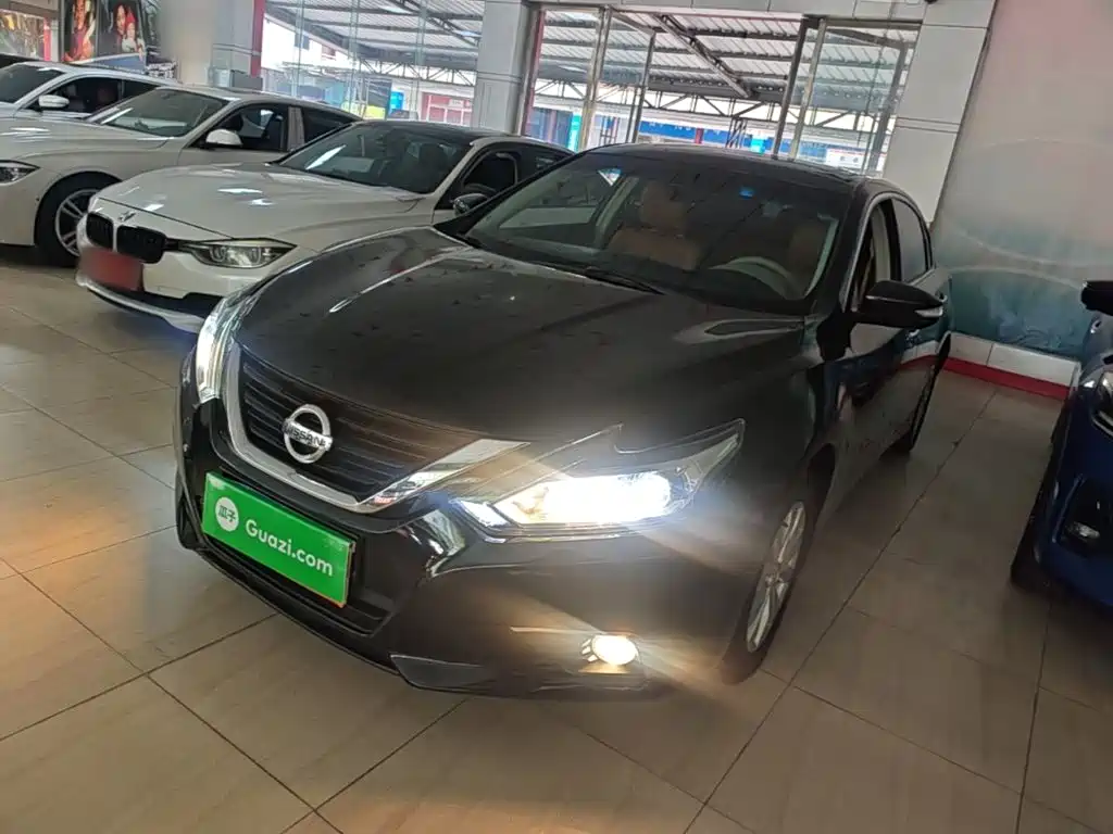 Nissan Teana — миниатюра 2