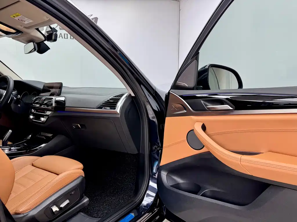 BMW X3 — миниатюра 14