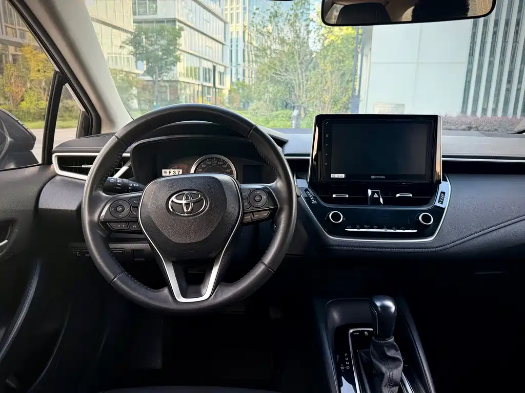 Toyota Corolla — миниатюра 12