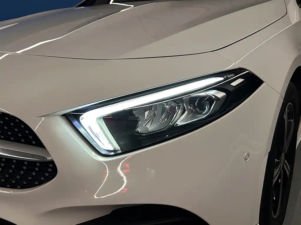 Mercedes-Benz A-Class — миниатюра 14