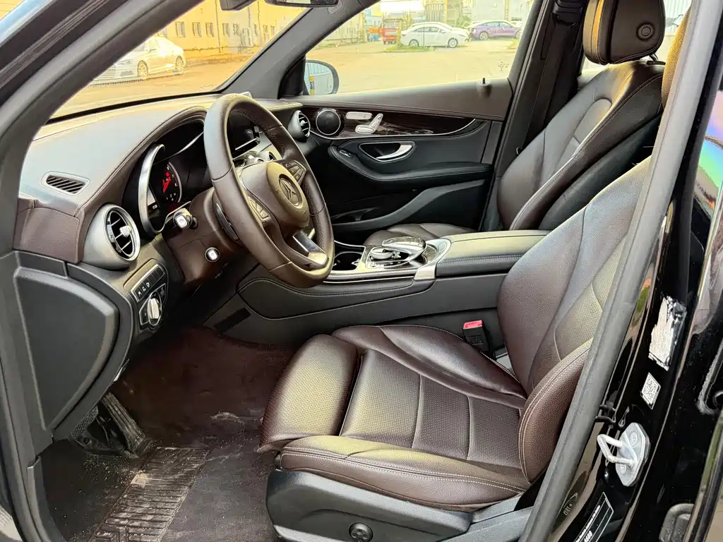 Mercedes-Benz GLC — миниатюра 2