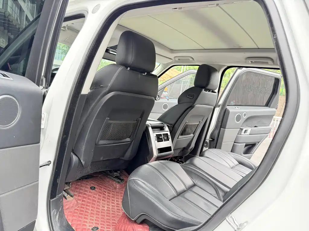 Land Rover Range Rover Sport 2016 3.0 SC V6 SE