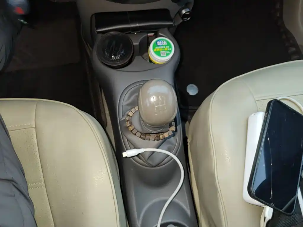 Nissan Sunny — миниатюра 14