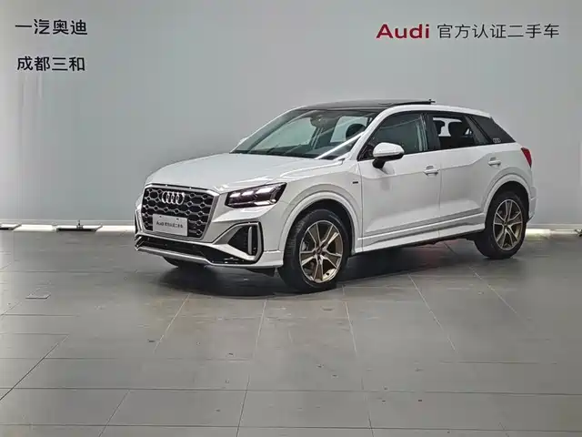 AUDI Q2L 2024