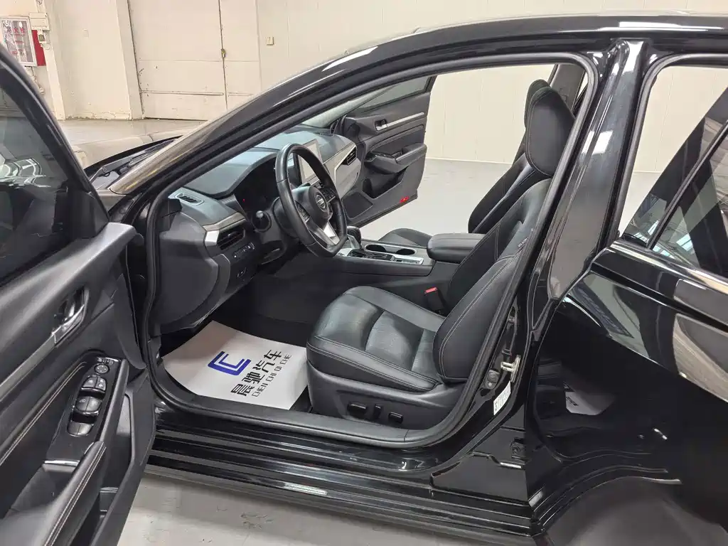 Nissan Teana — миниатюра 11
