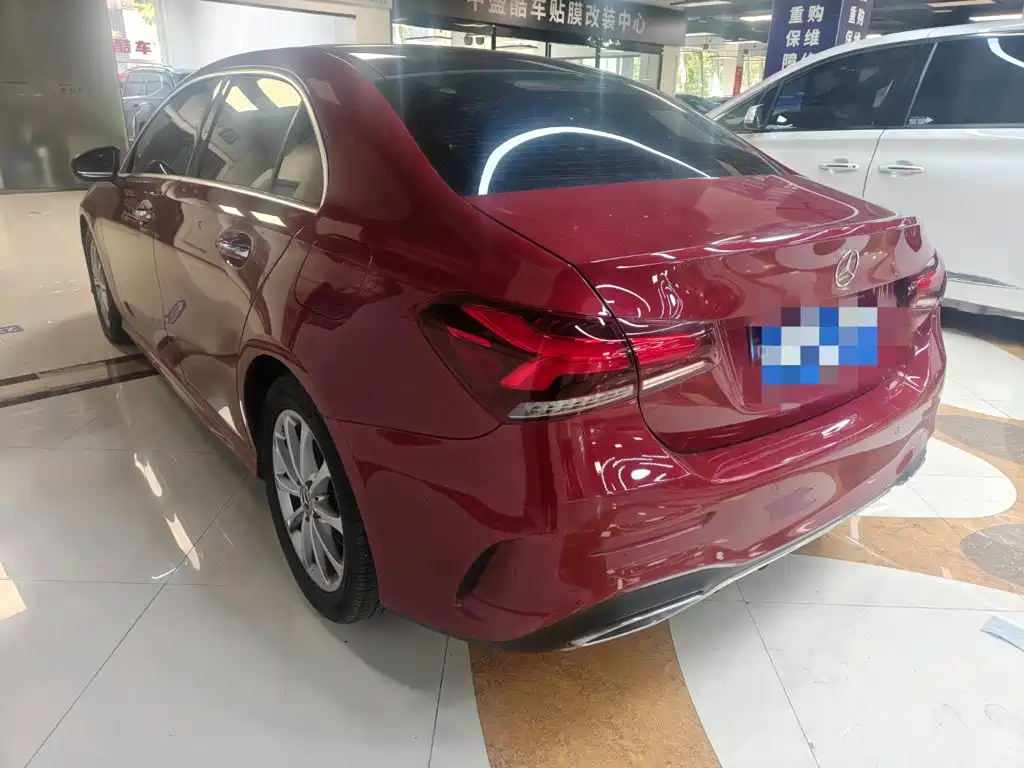 Mercedes-Benz A-Class — миниатюра 3