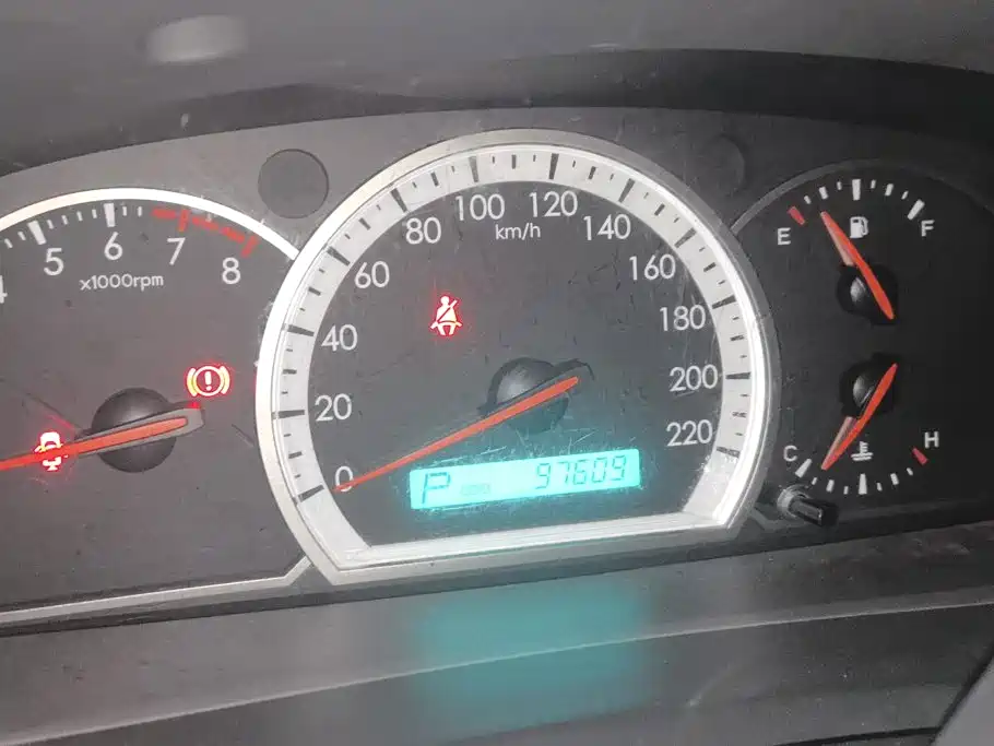 Chevrolet Epica — миниатюра 14