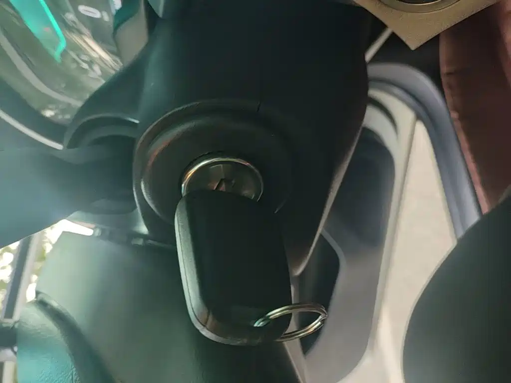Buick Excelle — миниатюра 9