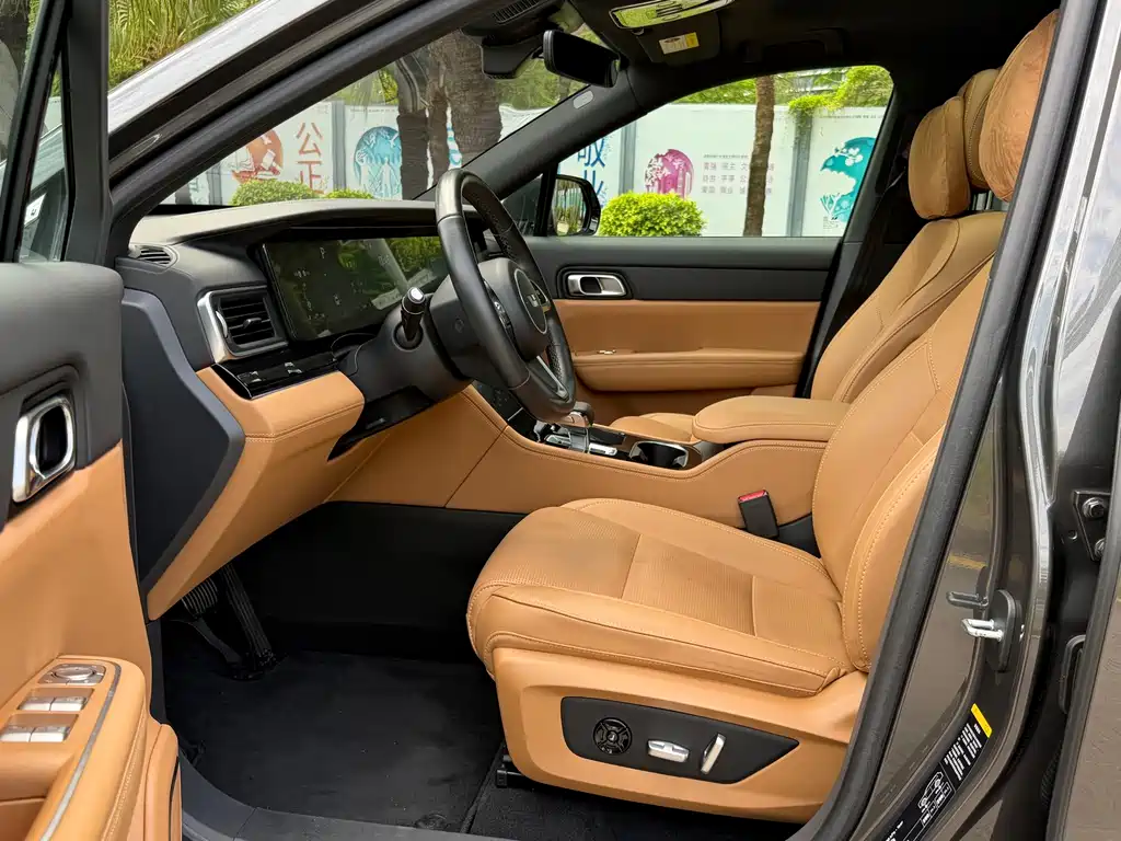 Li Auto Li ONE — миниатюра 9
