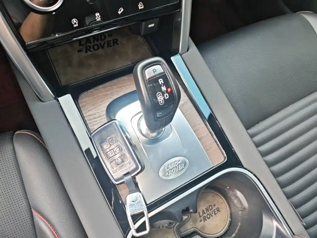 Land Rover Discovery Sport — миниатюра 14