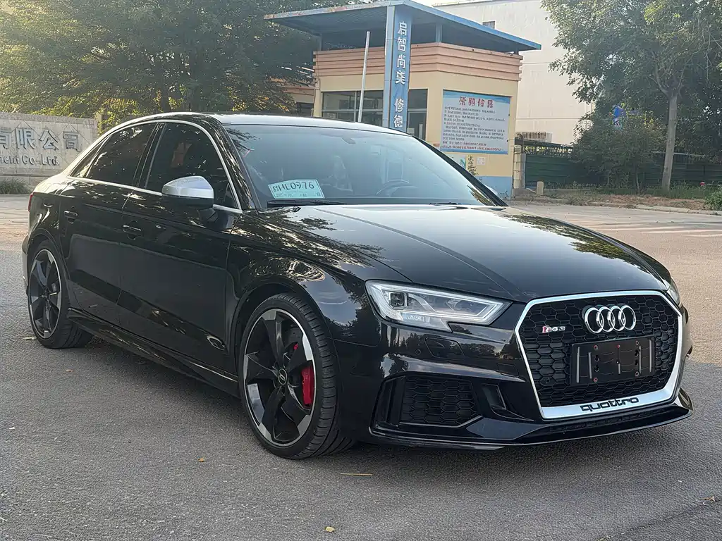 Audi RS 3 — миниатюра 6