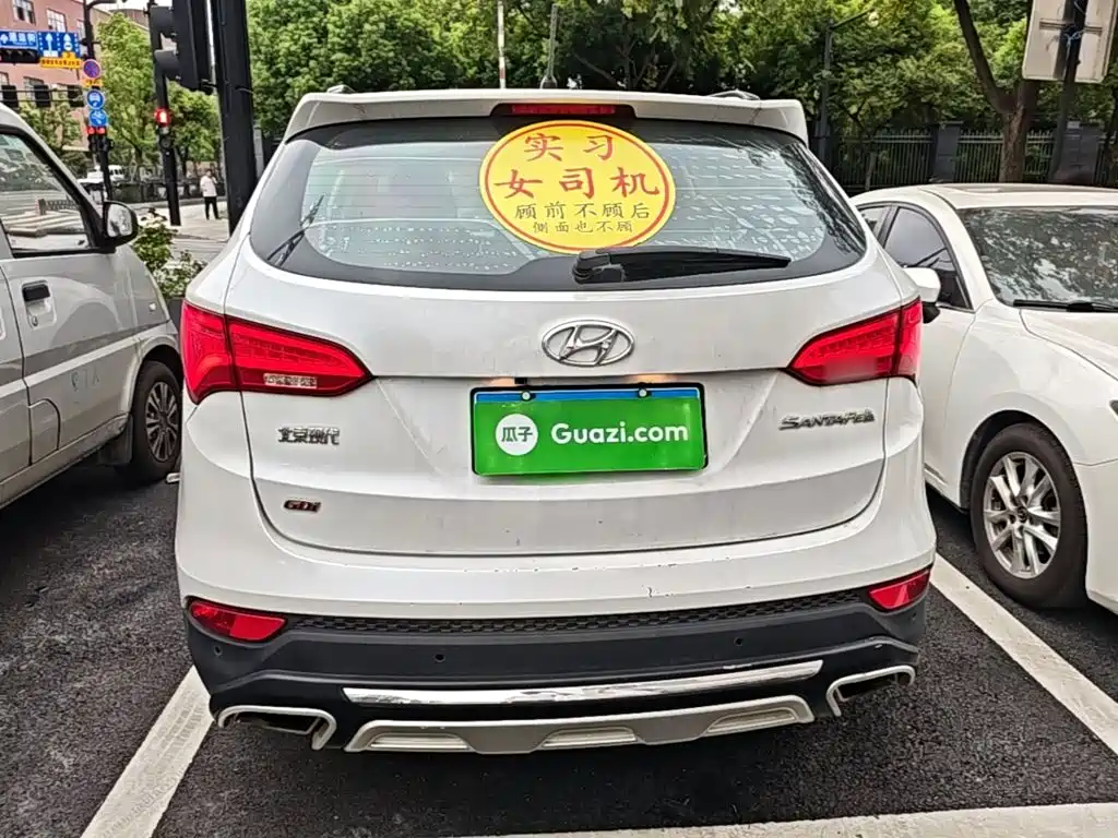 Hyundai Santa Fe — миниатюра 6