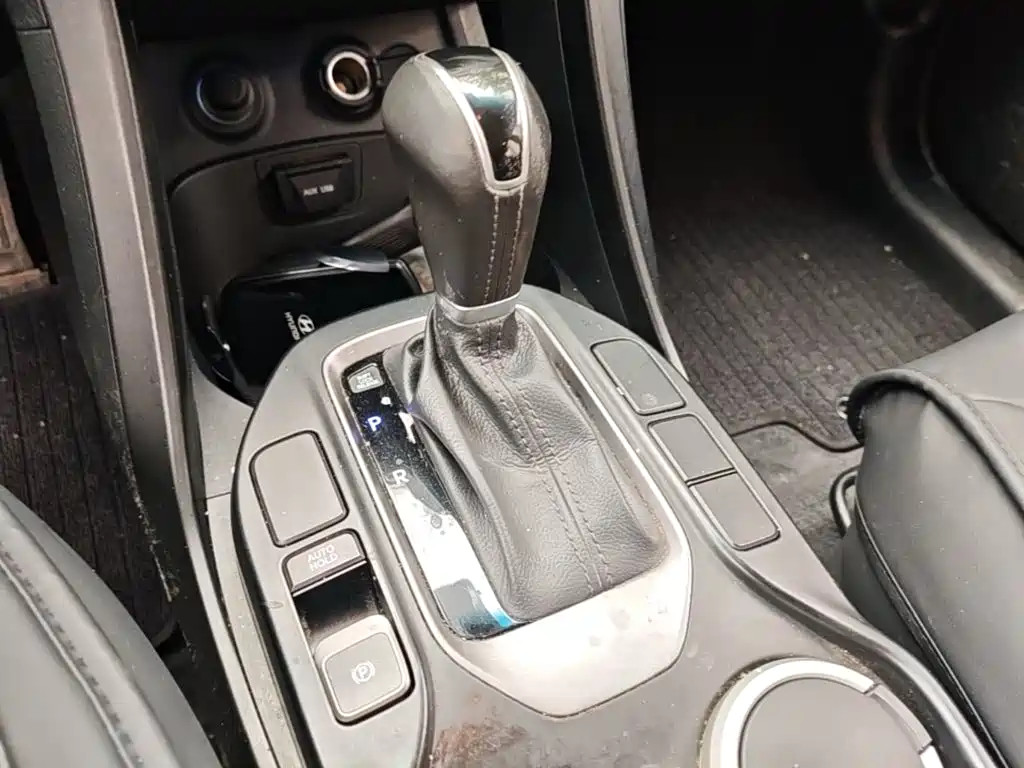 Hyundai Santa Fe — миниатюра 14