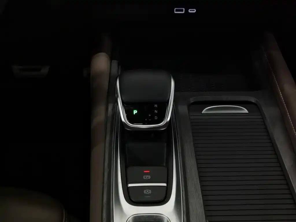 Chery Arrizo 8 — миниатюра 13