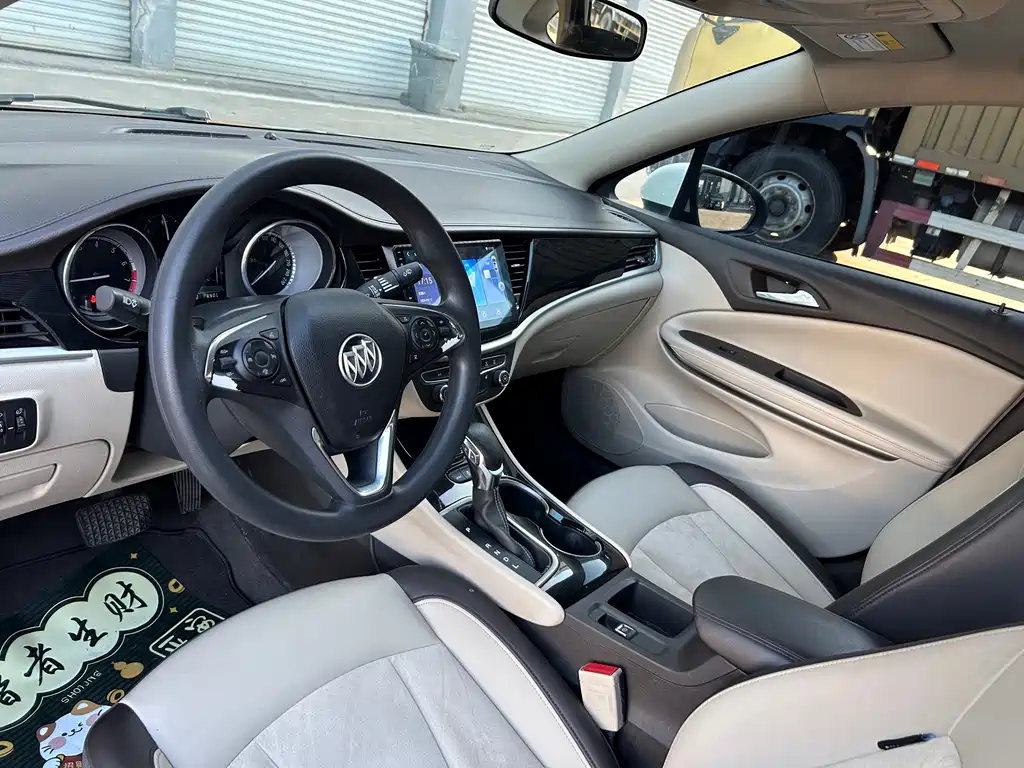 Buick Verano — миниатюра 11