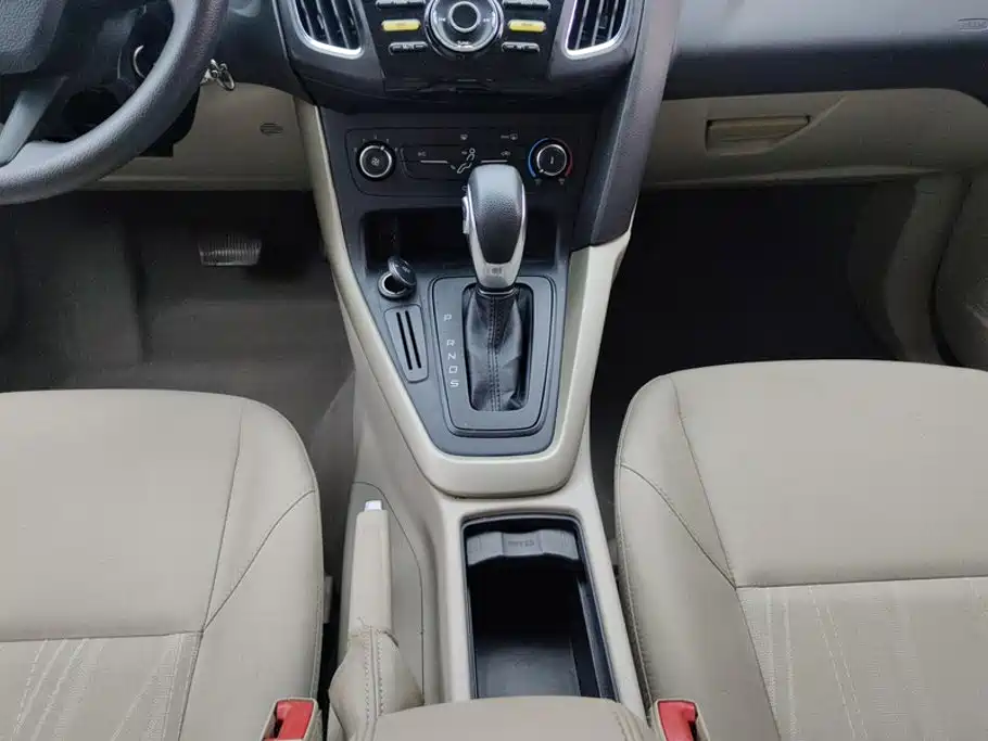 Ford Focus — миниатюра 16