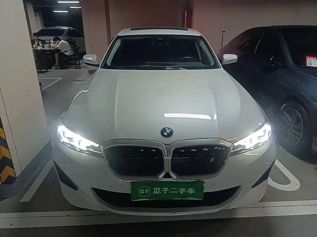 BMW i3 — миниатюра 3