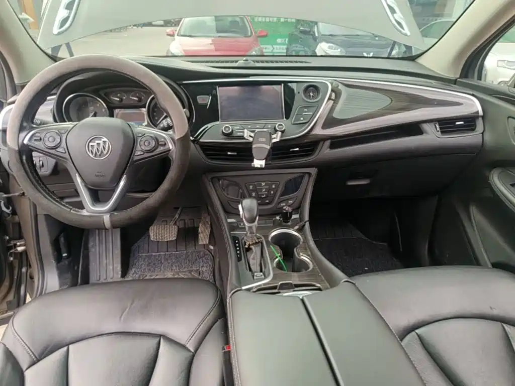 Buick Envision Plus — миниатюра 10